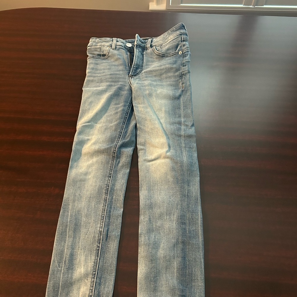 Women’s Light Blue Jeans